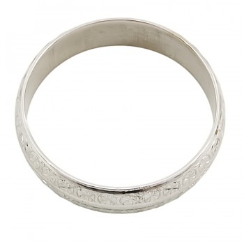 18ct white gold 3.6g Wedding Ring size O